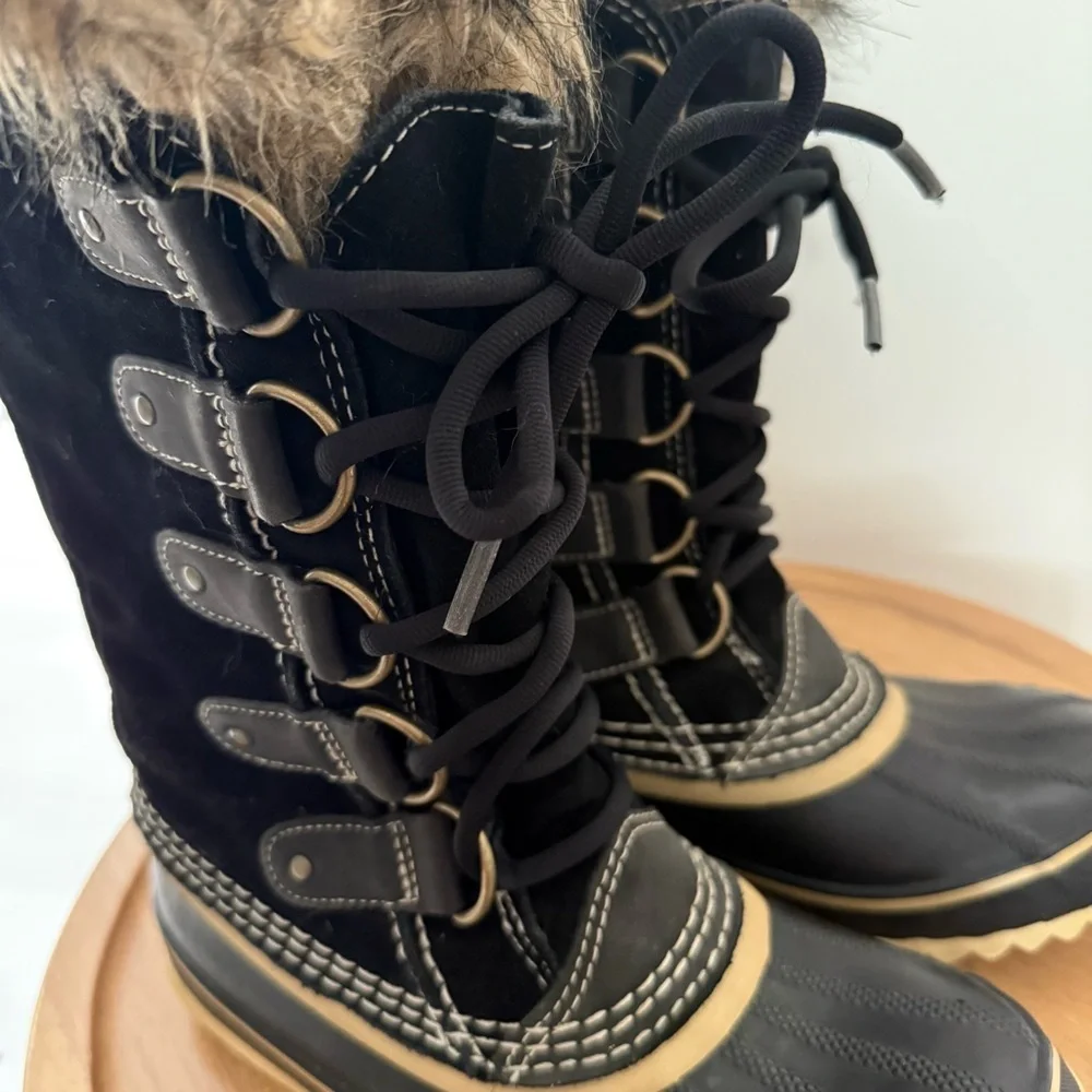 Sorel Black Faux Fur Lace Up Waterproof Winter Boots Women’s Size 6